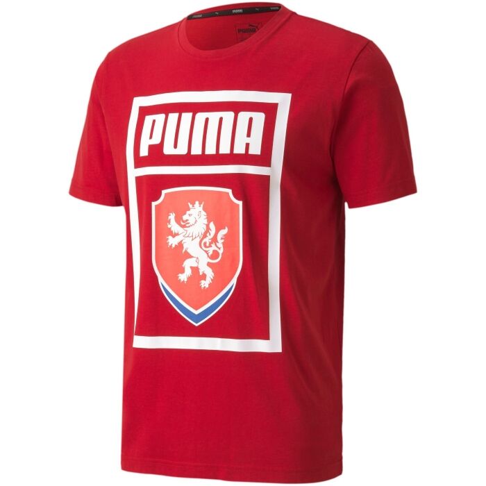 Mix aus Herren- und Damen-T-Shirts und Polos von Adidas & Puma
