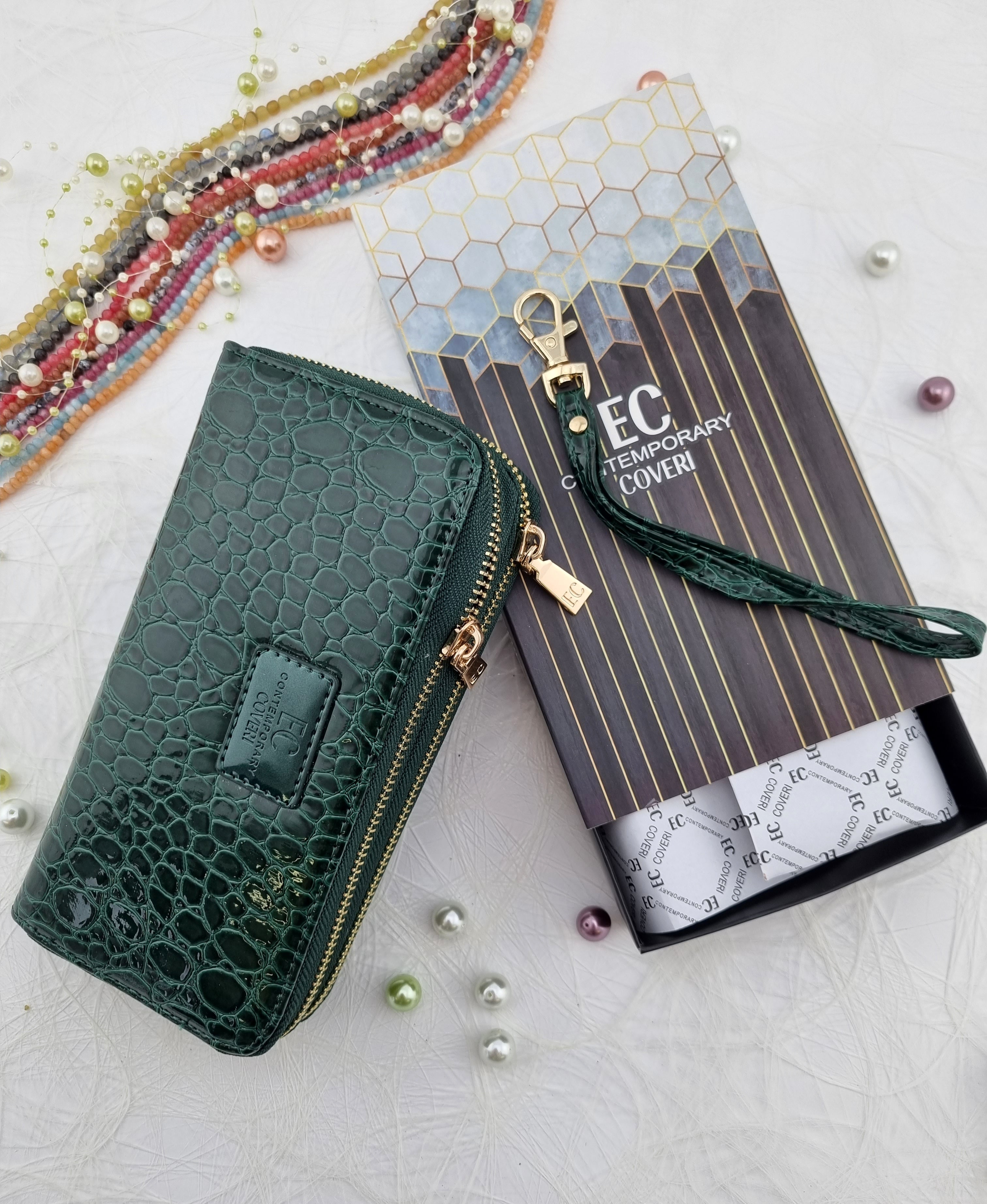 Women's Italian Wallets – EC Contemporary, Coveri & Basile