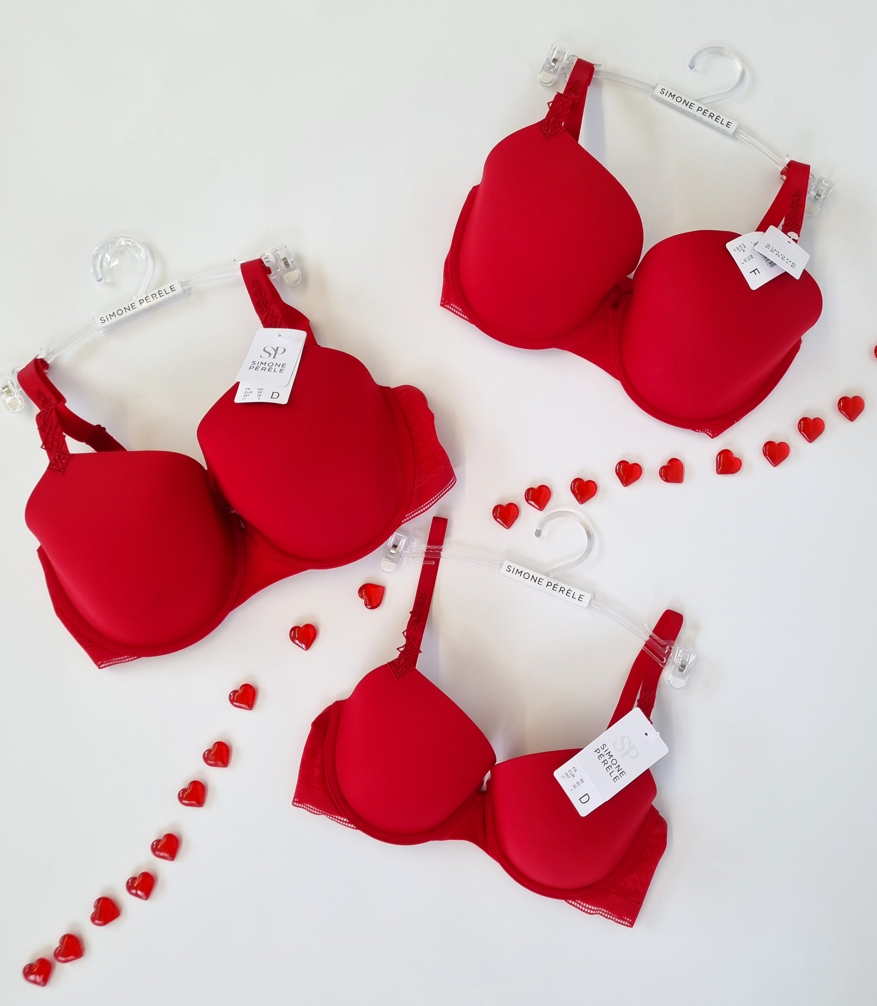 Red Bras by Simone Perele