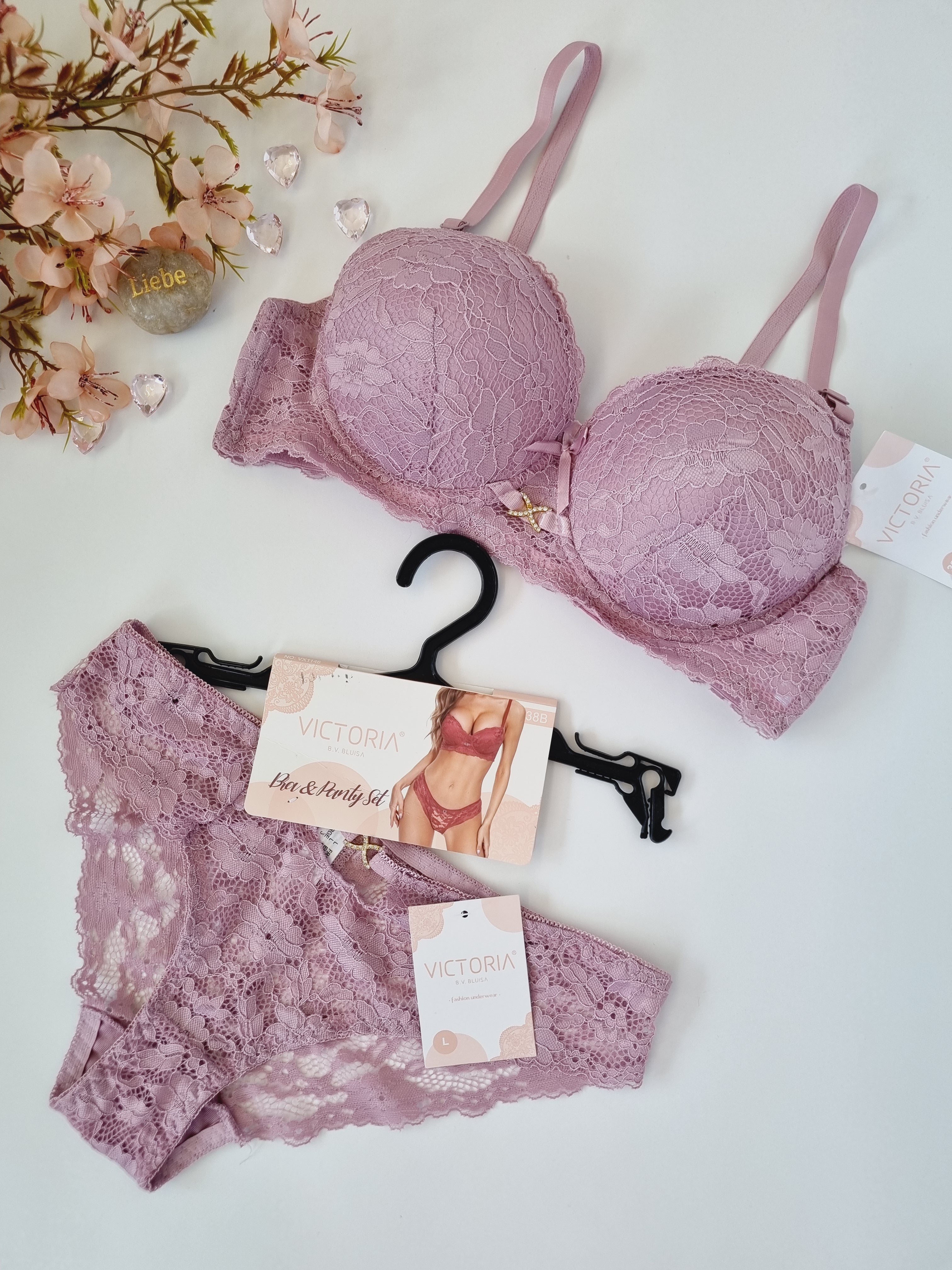 Mix of Women’s Lingerie by Lascana, Simone Perele, Nuance and more