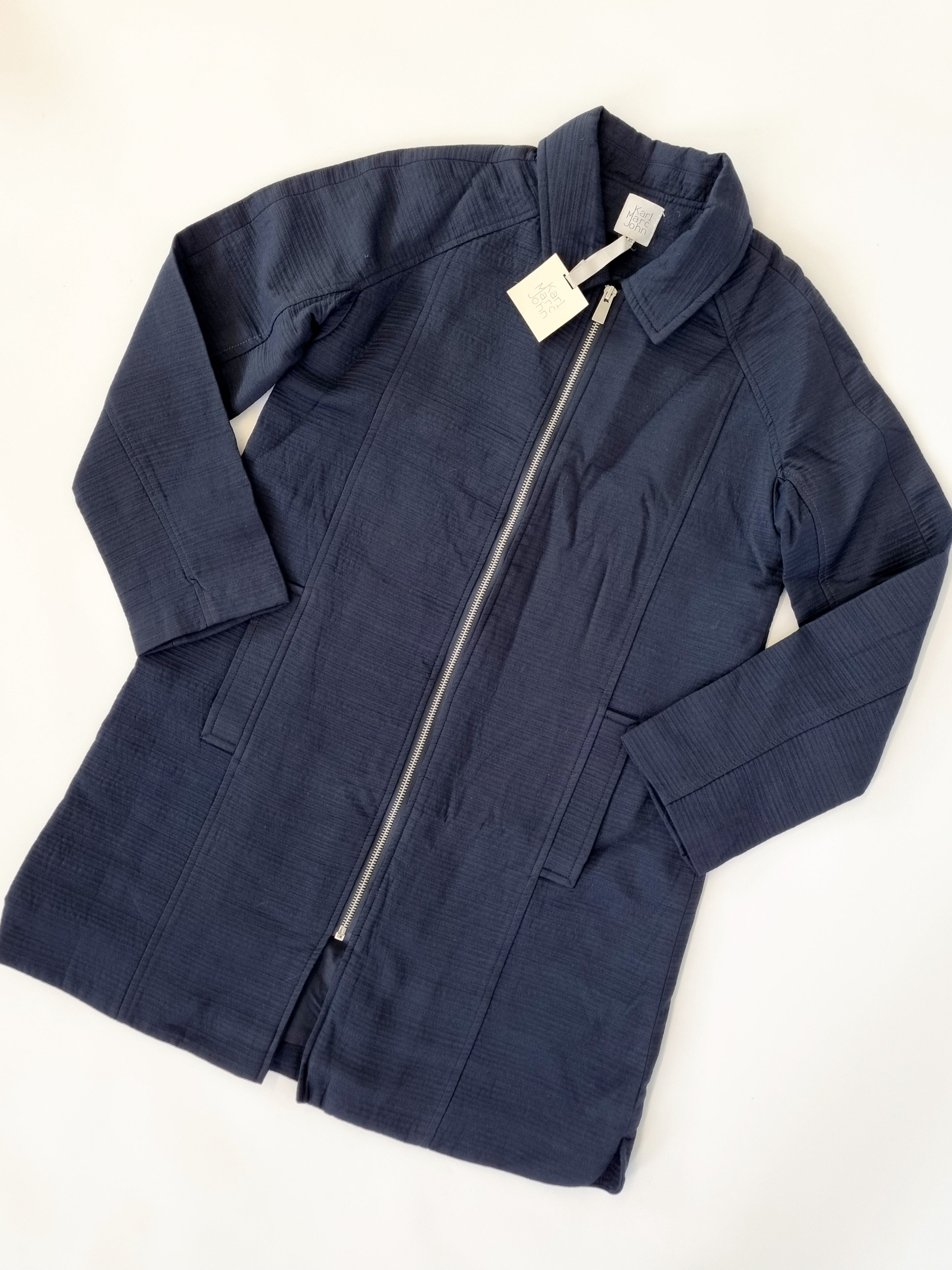 Mix of lightweight jackets by Lee, Columbia, Vero Moda, Only, Jack&Jones, Geographical Norway and more