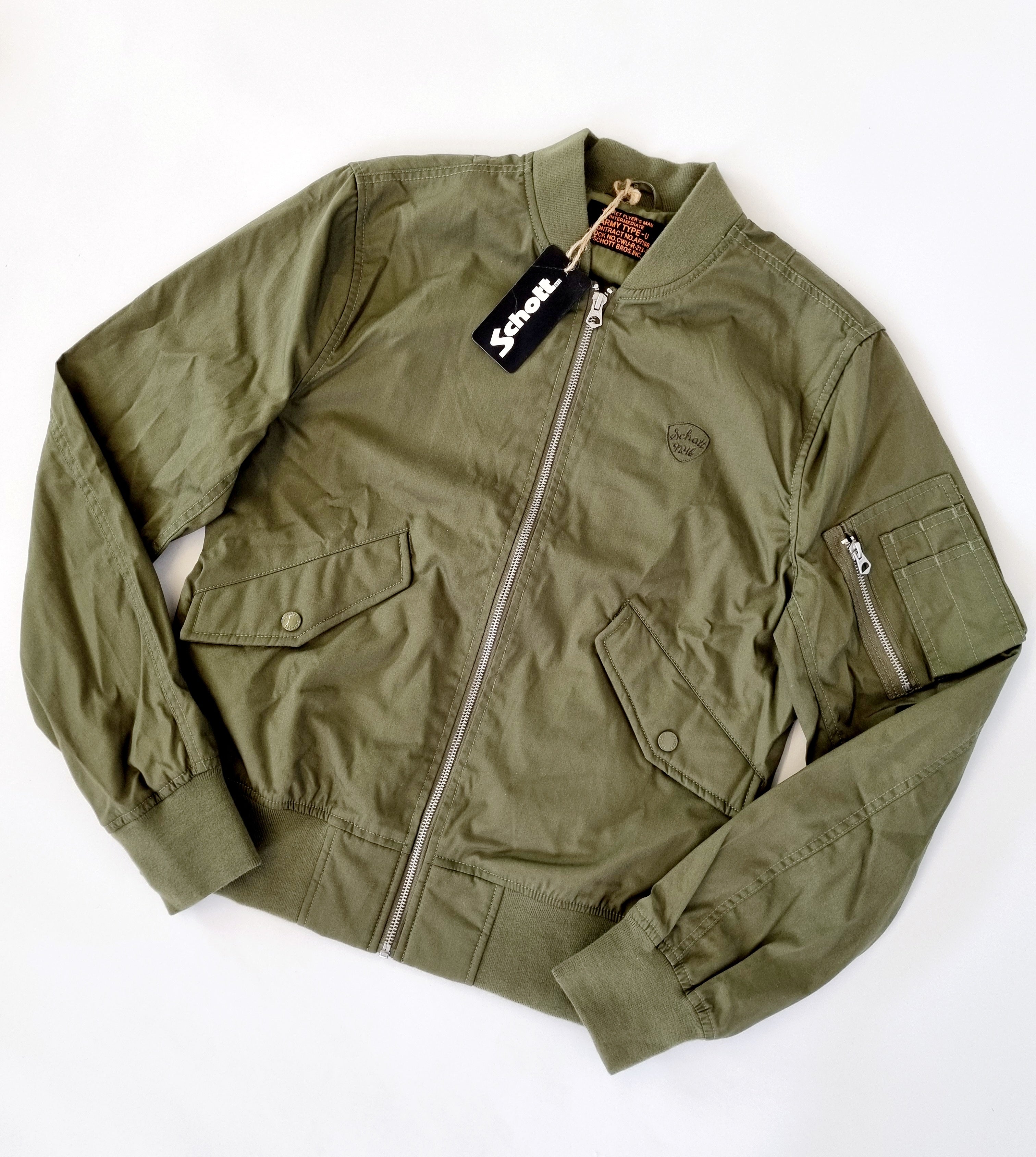 Mix of lightweight jackets by Lee, Columbia, Vero Moda, Only, Jack&Jones, Geographical Norway and more