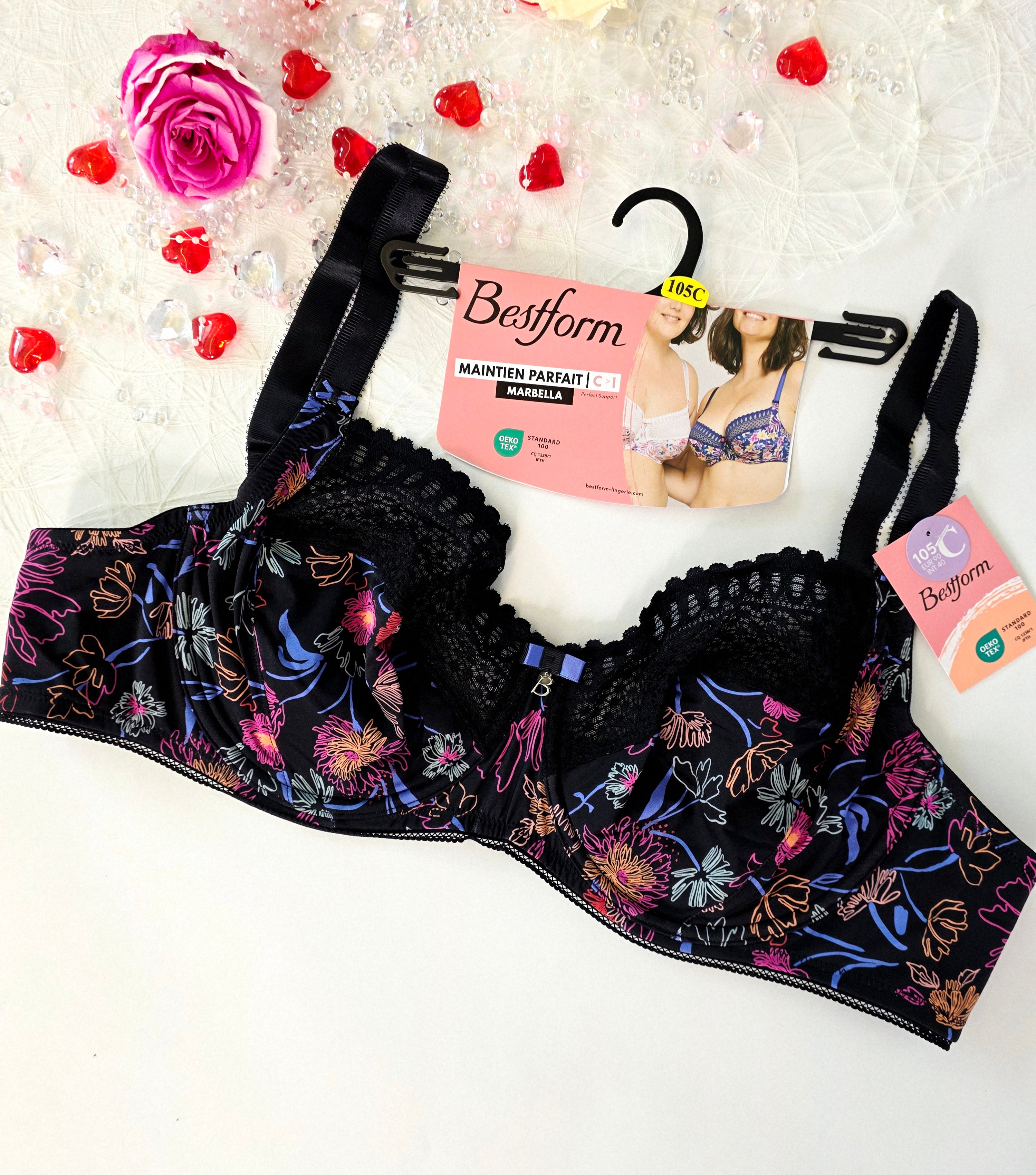 Mix of Women’s Lingerie by Bestform 50% Bras / 50% Slips