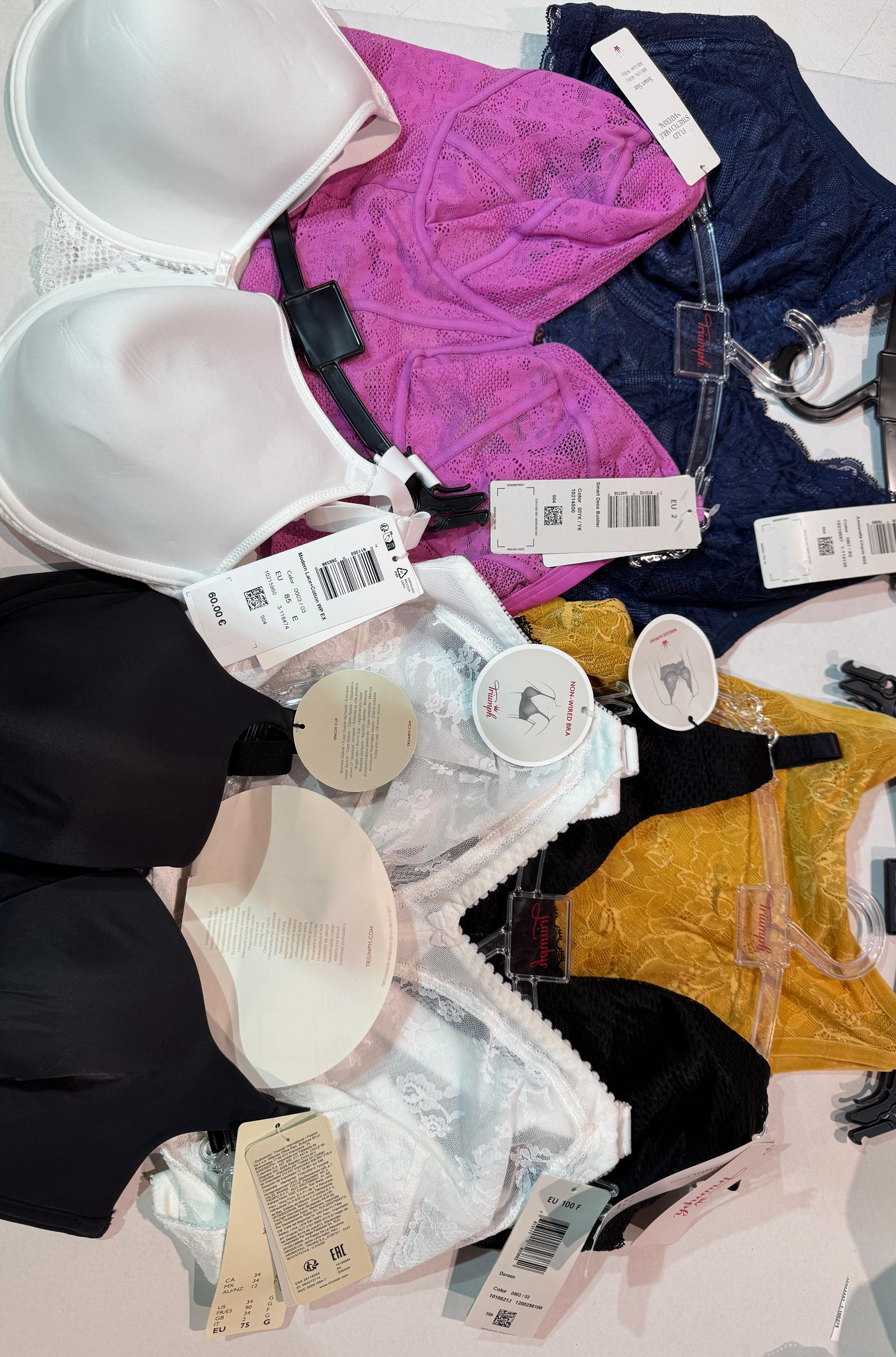 Mix Triumph 70% Bras  / 30% Slips Women’s Lingerie BIG Lot