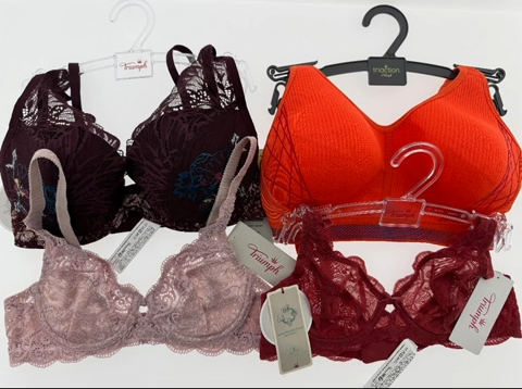 Mix teen girls’ bras Triumph / Sloggi 50% / 50% Big LOT